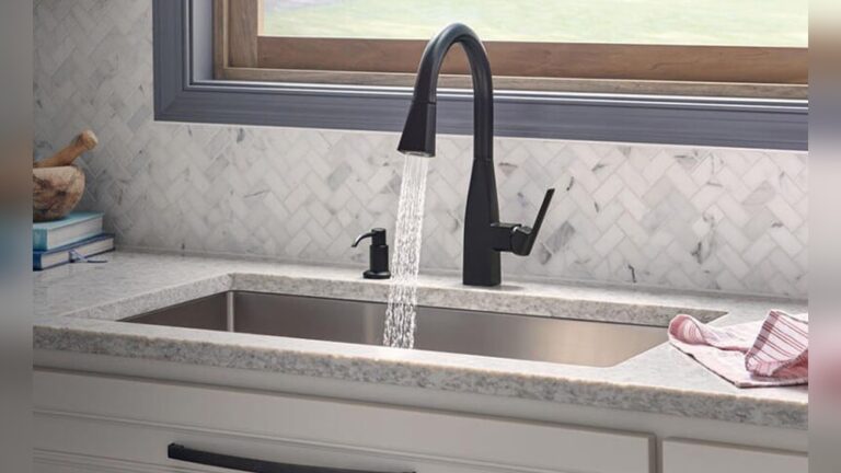 Peerless Vs Delta Faucets